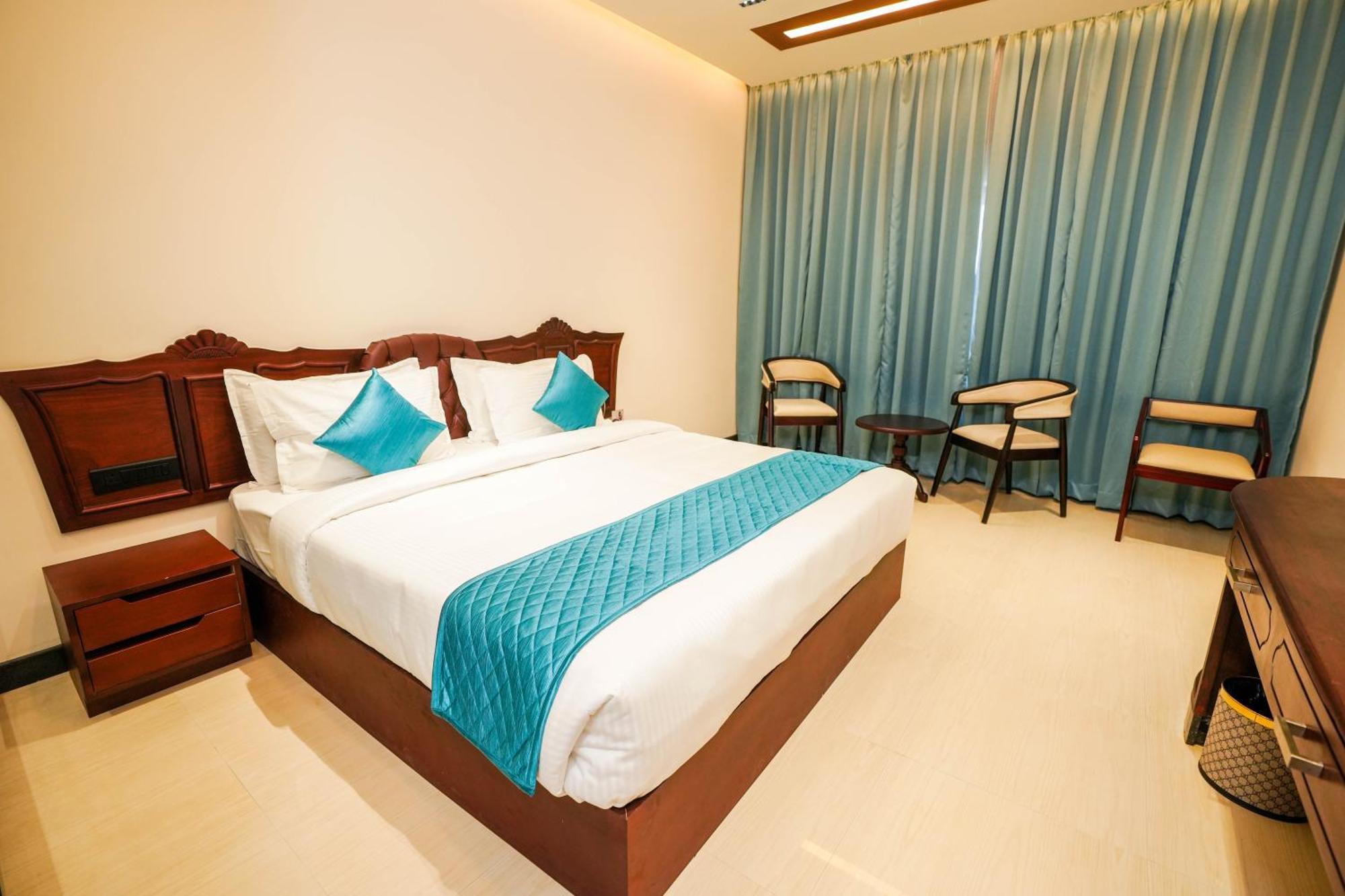 Blue Castle Hotel Thiruvananthapuram Luaran gambar