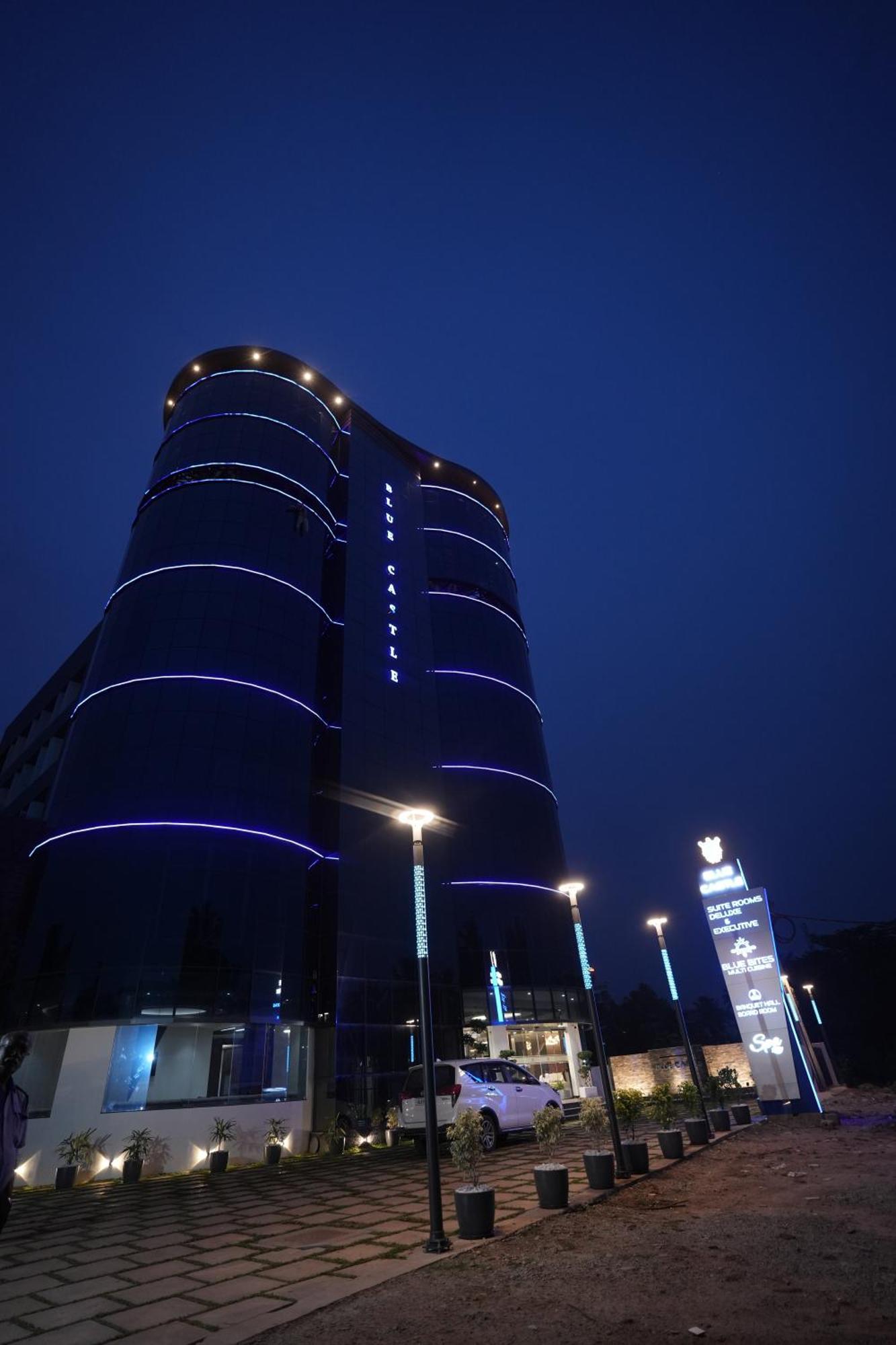 Blue Castle Hotel Thiruvananthapuram Luaran gambar